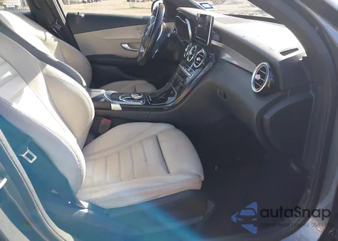 2018 Mercedes-Benz C 300 from USA, damaged, VIN 55SWF4JB4JU248589